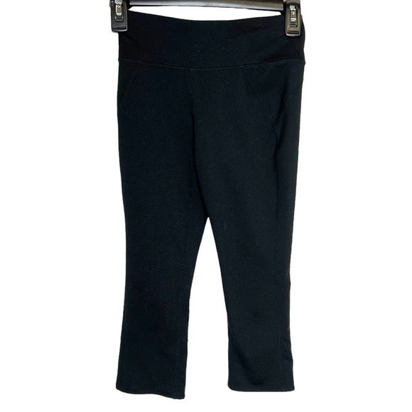 Sweaty Betty Black Capri Leggings Size XXS Tulip Hem - Picture 1 of 5